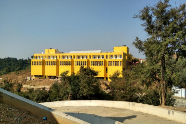 https://cache.careers360.mobi/media/colleges/social-media/media-gallery/708/2018/9/6/Campus view of Central University of Jammu_Campus-View.png